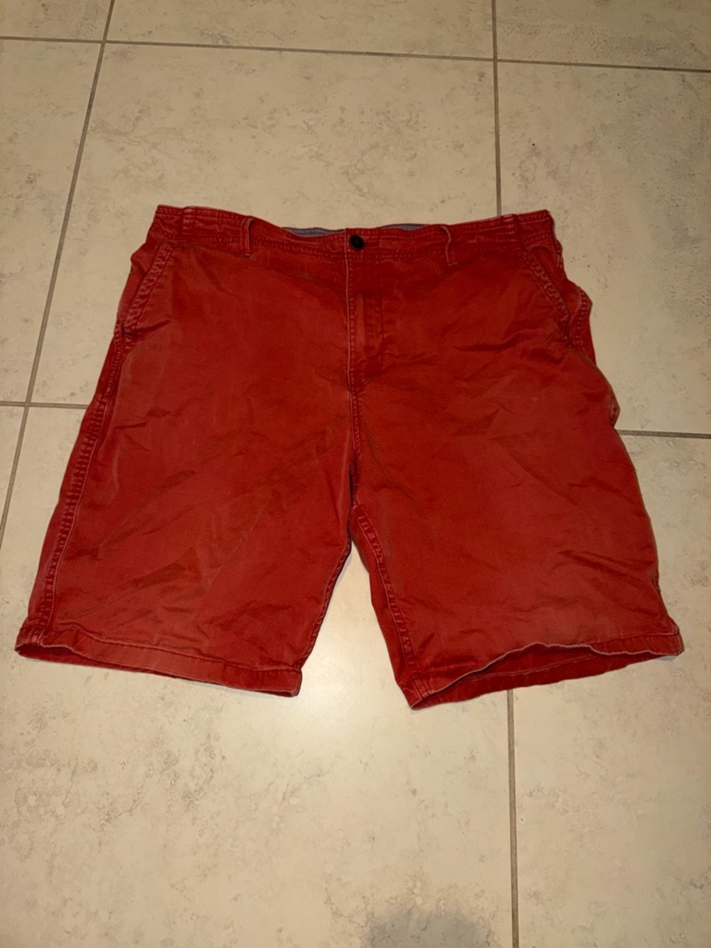 Lucky Brand Men's Flat Front Chino Shorts - Brick Red - Size 36